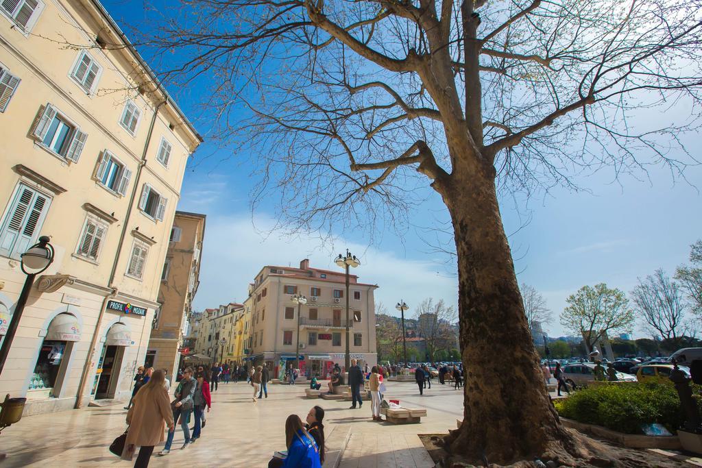 Hostel Kosy Rijeka Eksteriør billede