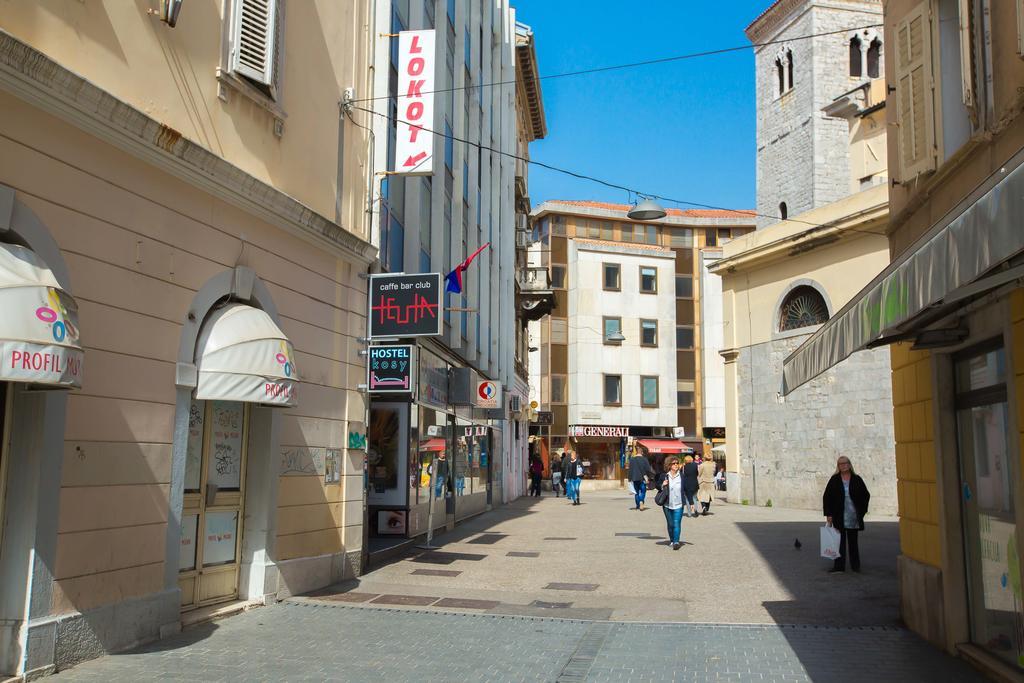 Hostel Kosy Rijeka Eksteriør billede