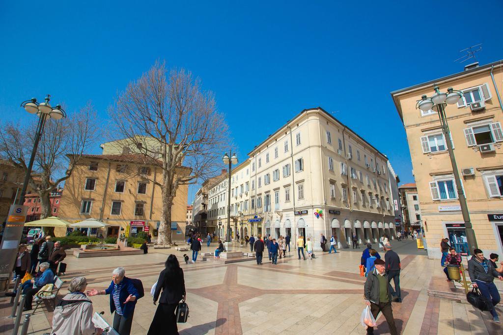 Hostel Kosy Rijeka Eksteriør billede