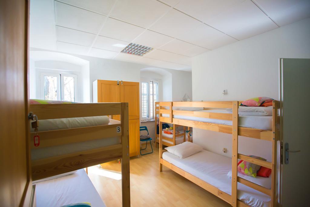 Hostel Kosy Rijeka Eksteriør billede